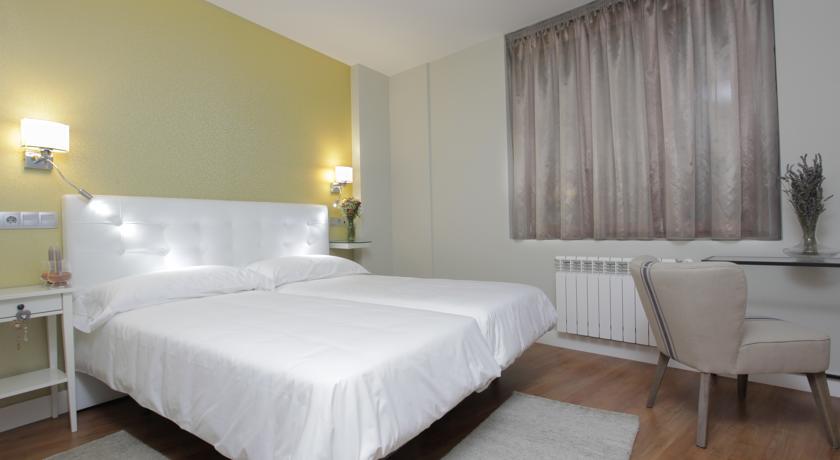 Hotel Rosal Oviedo Exterior photo