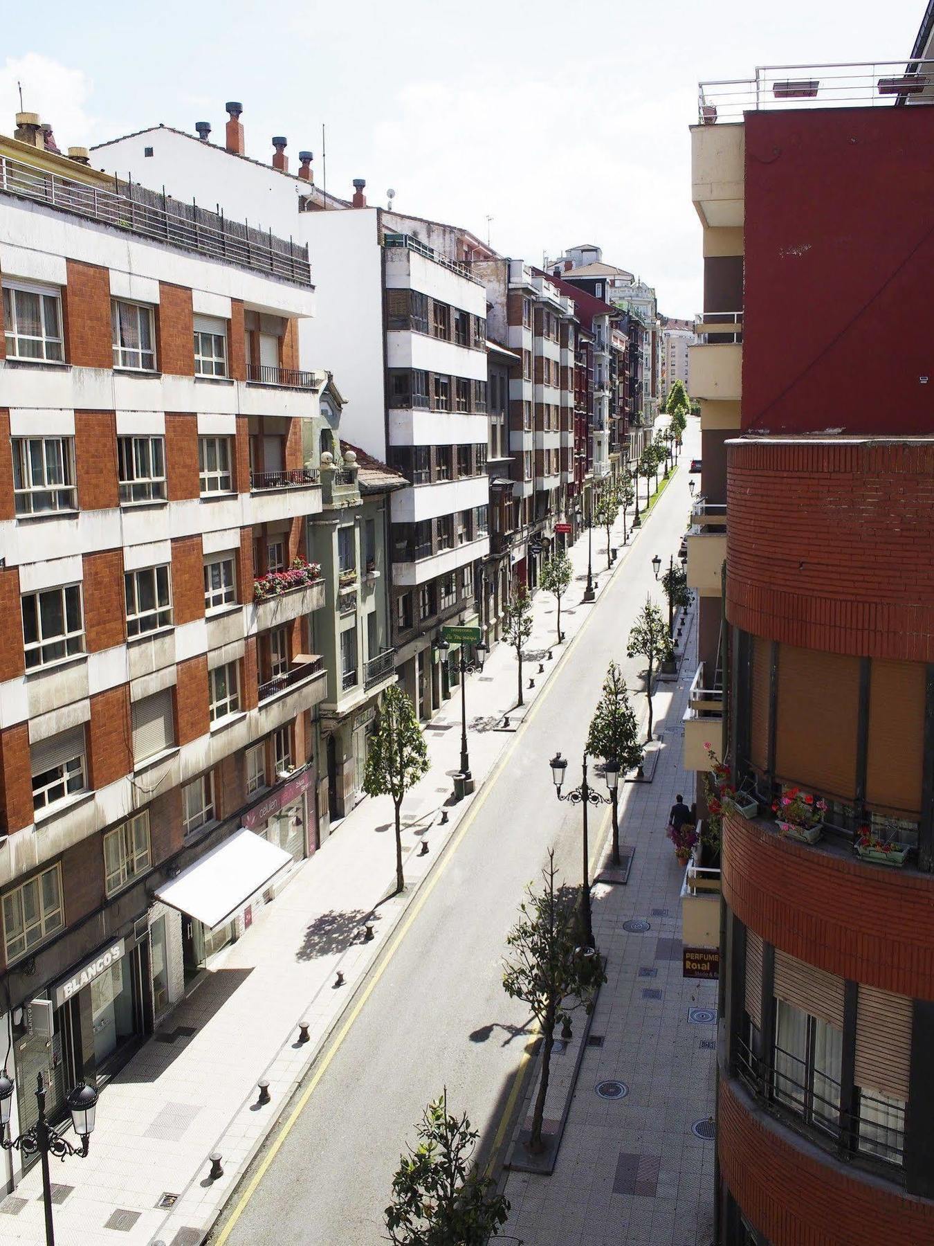 Hotel Rosal Oviedo Exterior photo